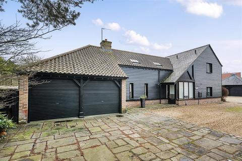 4 bedroom detached house for sale, Cuckoo Farm Yard, Urchfont