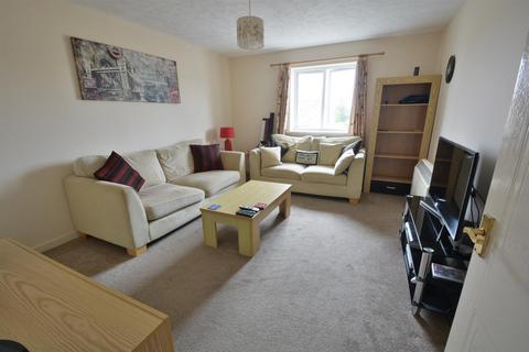 2 bedroom apartment for sale, Yew Court, Hibiscus Crescent, Andover