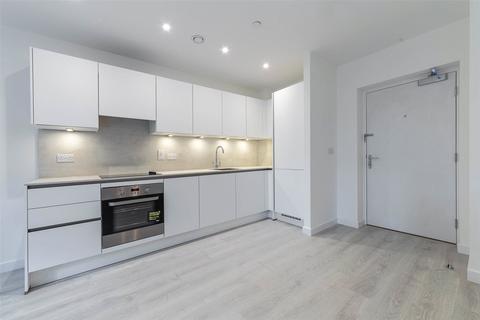 1 bedroom apartment to rent, East Acton Lane, London W3