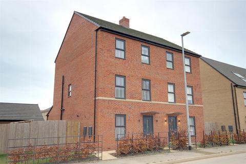 4 bedroom semi-detached house for sale, Peters Way, Beverley