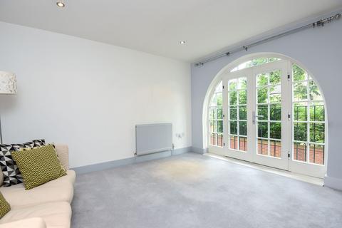 2 bedroom apartment to rent, Electric Parade, Surbiton KT6