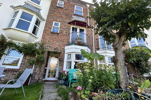 3 bedroom townhouse for sale, Burgoyne Road, Southsea, PO5