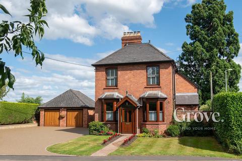 4 bedroom detached house for sale, Lower Chaddesley, Kidderminster