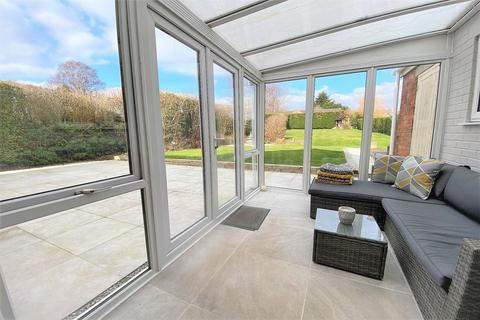 4 bedroom detached house for sale, Middlefield Lane, Hagley