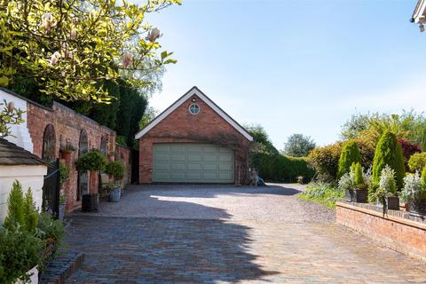 4 bedroom detached house for sale, Field Lane, Clent, Stourbridge