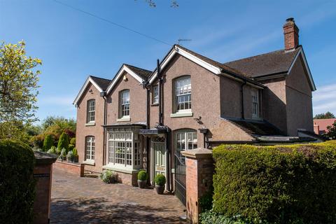 4 bedroom detached house for sale, Field Lane, Clent, Stourbridge