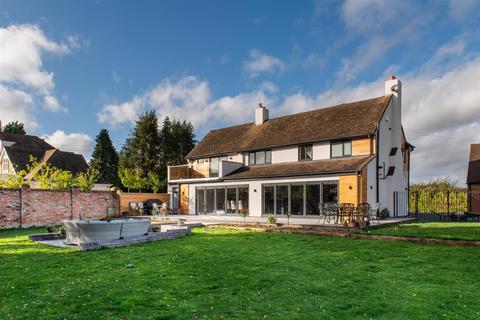 undefined, Worcester Road, Harvington, Kidderminster