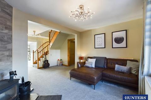 8 Maiden Row, Crocketford, Dumfries, DG2 8RB