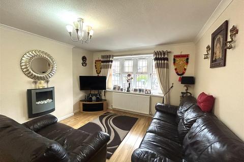 3 bedroom detached house for sale, Sandringham Road, Halesowen