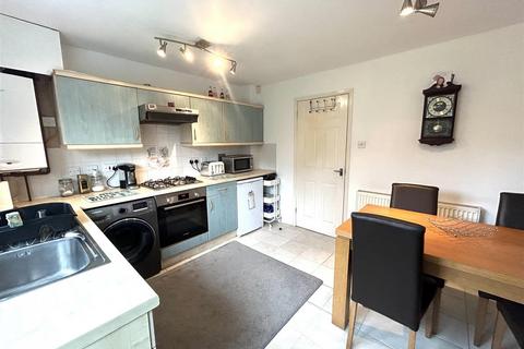 7 Bristam Close, Oldbury, B69 2JP