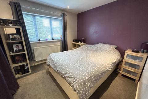 7 Bristam Close, Oldbury, B69 2JP