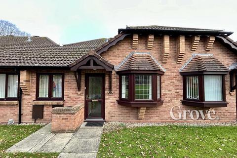 2 bedroom terraced bungalow for sale, Stourbridge Road, Halesowen