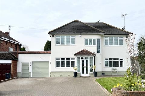 15 Carters Lane, Halesowen, B62 0DA