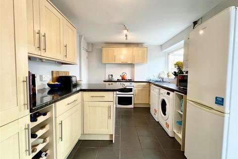 3 bedroom end of terrace house for sale, Abberley Close, Halesowen