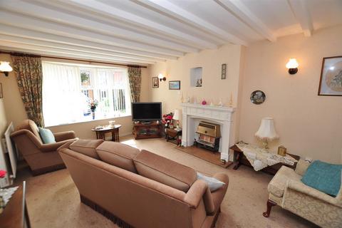 4 bedroom detached house for sale, Cherry Tree Lane, Halesowen