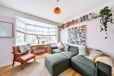 2 bedroom maisonette for sale, Warwick Road, Thames Ditton, KT7