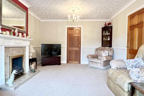 4 bedroom detached house for sale, Cloister Drive, Halesowen