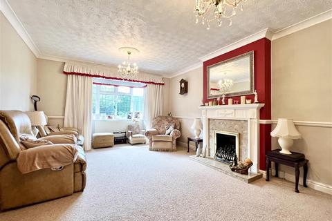 4 bedroom detached house for sale, Cloister Drive, Halesowen