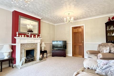 4 bedroom detached house for sale, Cloister Drive, Halesowen