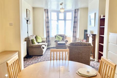 1 Beach Drive, Halesowen, B63 3RJ