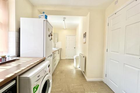 1 Beach Drive, Halesowen, B63 3RJ