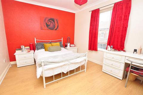 1 bedroom flat for sale, Halesowen Road, Cradley Heath