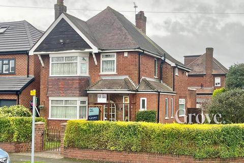 Douglas Road, Halesowen