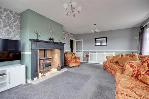 5 bedroom detached bungalow for sale, Woodmansey, Beverley