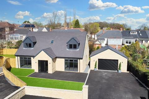 4 bedroom bungalow for sale, Savoy Court, Darlington, DL1