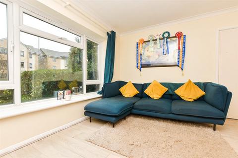 1 bedroom ground floor flat for sale, London Road, Redhill, Surrey