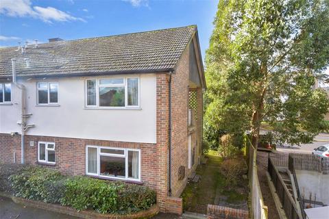 1 bedroom ground floor flat for sale, London Road, Redhill, Surrey