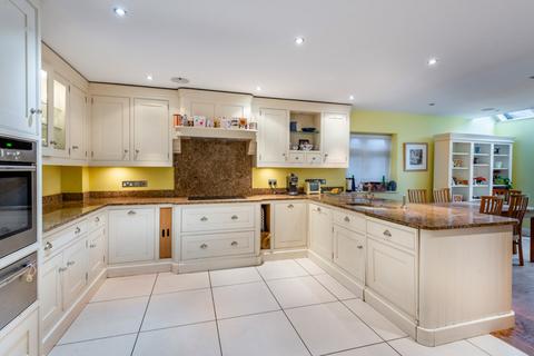 6 bedroom detached house for sale, Homewood Road, St. Albans, Hertfordshire