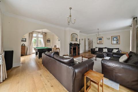 5 bedroom detached house for sale, Hythe Road, Southampton SO40