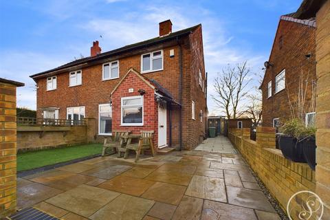 2 bedroom semi-detached house for sale, Fernbank Avenue, Leeds