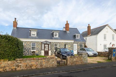 Rue Frairies , St. Andrew, Guernsey