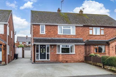 19 Cherry Orchard Drive, Bromsgrove, B61 8RL