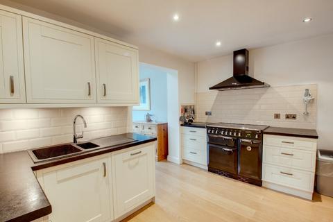 19 Cherry Orchard Drive, Bromsgrove, B61 8RL