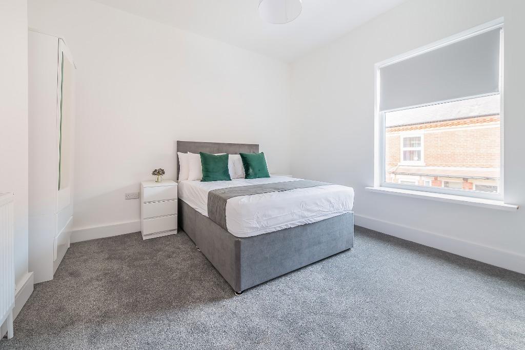 3 16667976228439.jpg