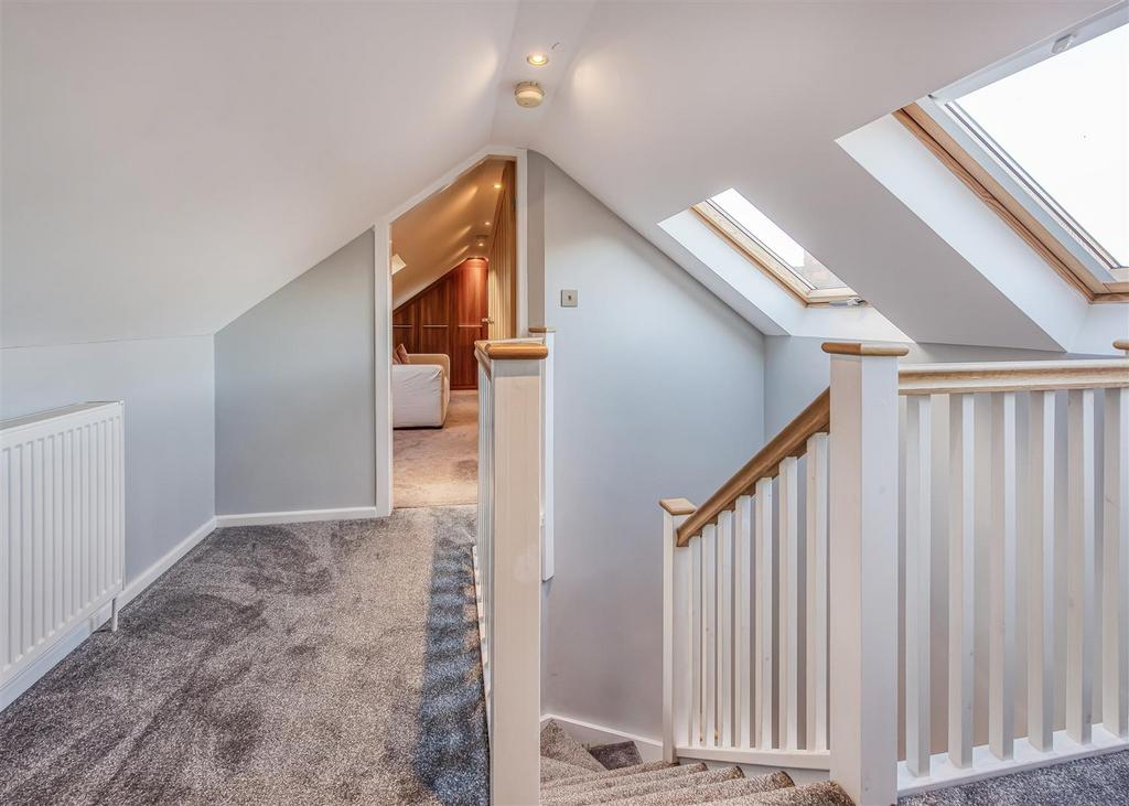 52 Church Hill-landing.jpg