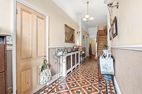 undefined, 2 Thorneloe Road, Barbourne, Worcester.  WR1 3HZ