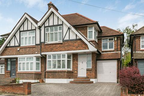 4 bedroom semi-detached house for sale, Evelyn Road, Cockfosters, EN4