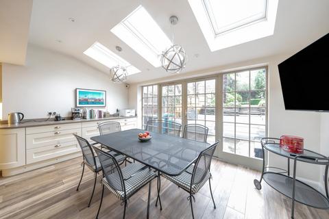 120 Wellhouse Lane, Barnet, EN5 3DP