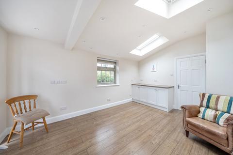 120 Wellhouse Lane, Barnet, EN5 3DP