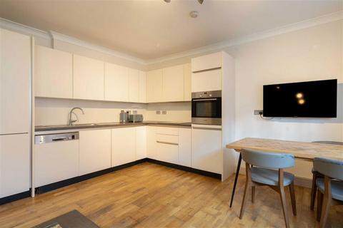 2 bedroom flat for sale, Erasmus Street, London SW1P