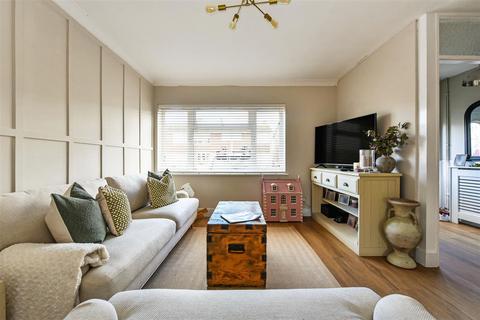 3 bedroom terraced house for sale, Woodgate Park, Woodgate