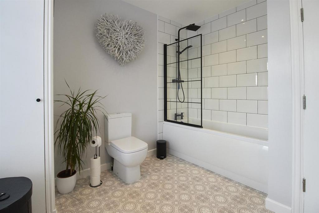 Refitted Bathroom to rear