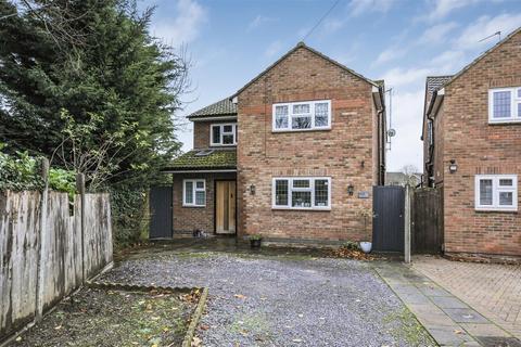 4 bedroom detached house for sale, Birchwood Way, Park Street, St. Albans