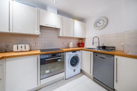 2 bedroom apartment for sale, Hawkes Close, Langley, Berkshire, SL3