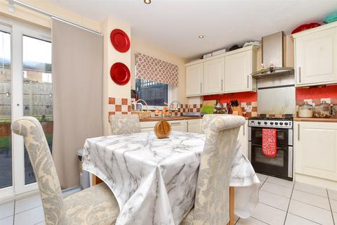 13 Allum Grove, Tadworth, KT20 5HX
