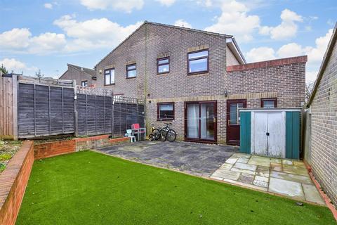 13 Allum Grove, Tadworth, KT20 5HX
